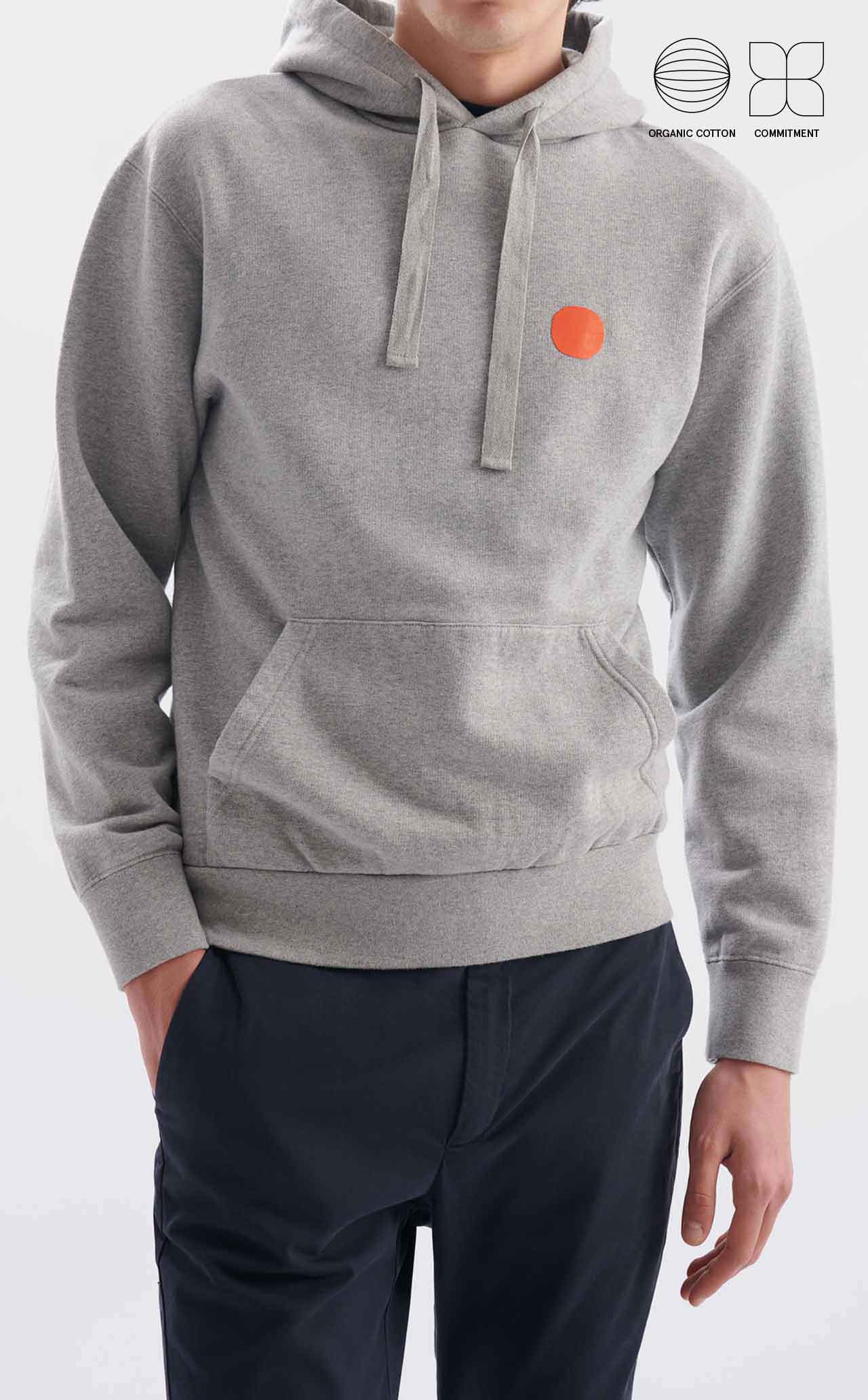 SW HOODED DOT M SWEATSHIRT