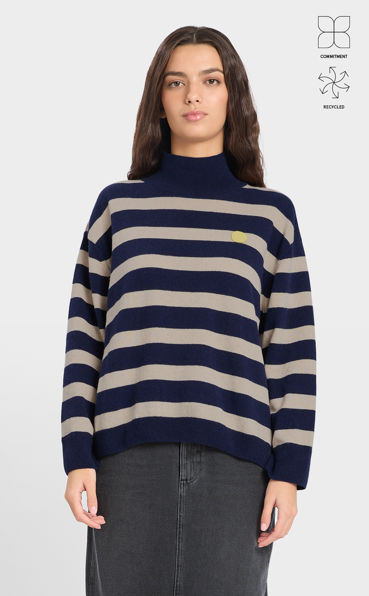 PULL KADAHI DOT W